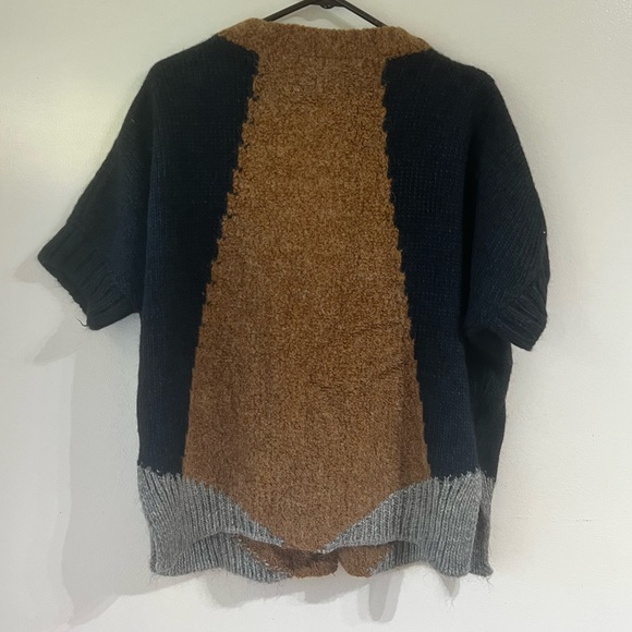 Color Block Comfy Cardigan by Kookai - Picture 2 of 3